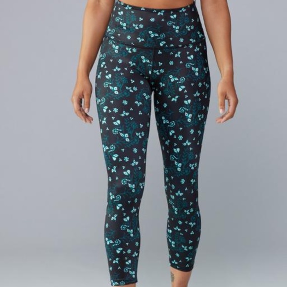 Beyond Yoga Pants - Beyond Yoga Batik Blooms High Waist Leggings - XS
